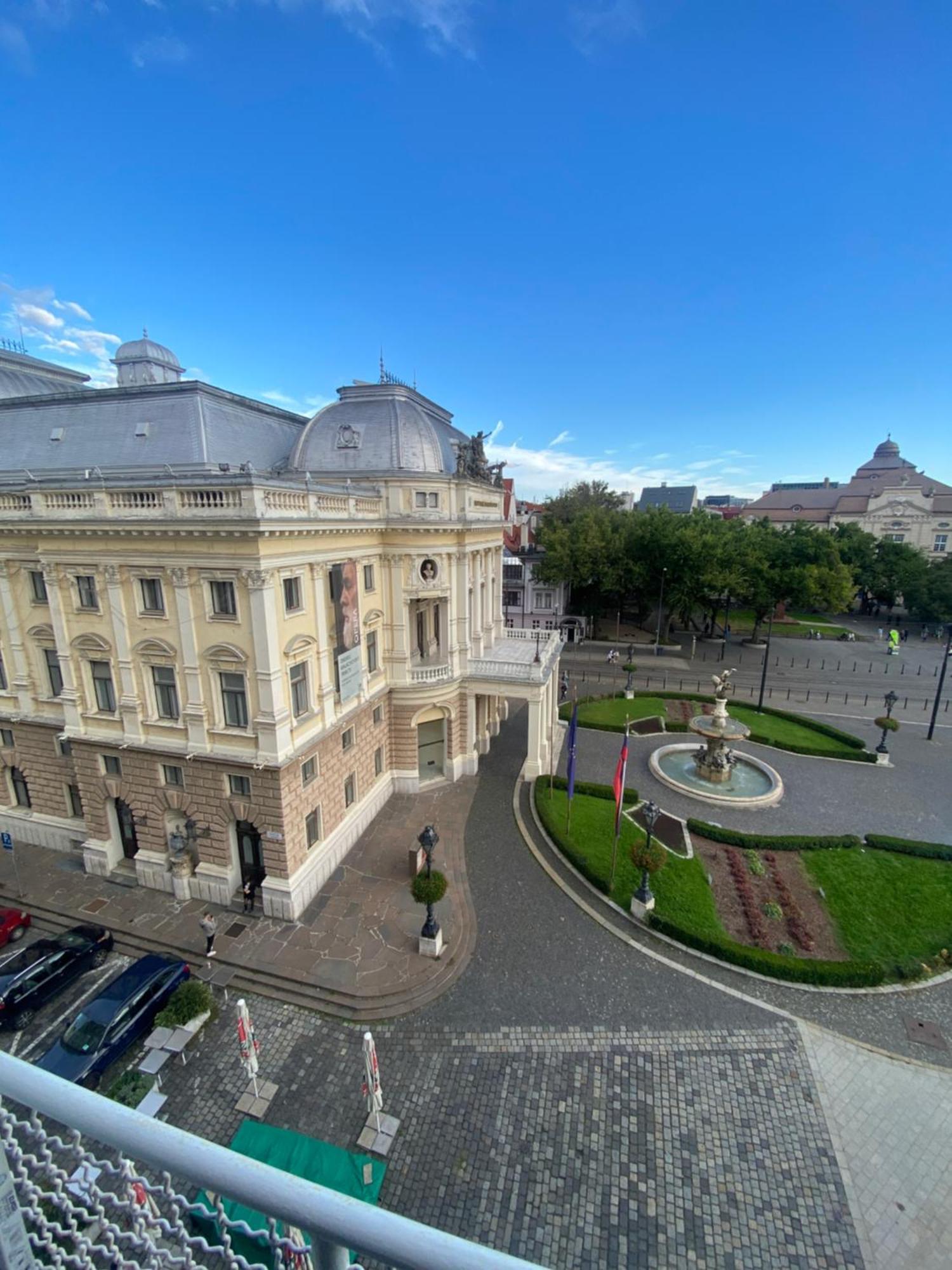 Modern Apartment In Historic City Center Old Town Bratislava Exterior photo
